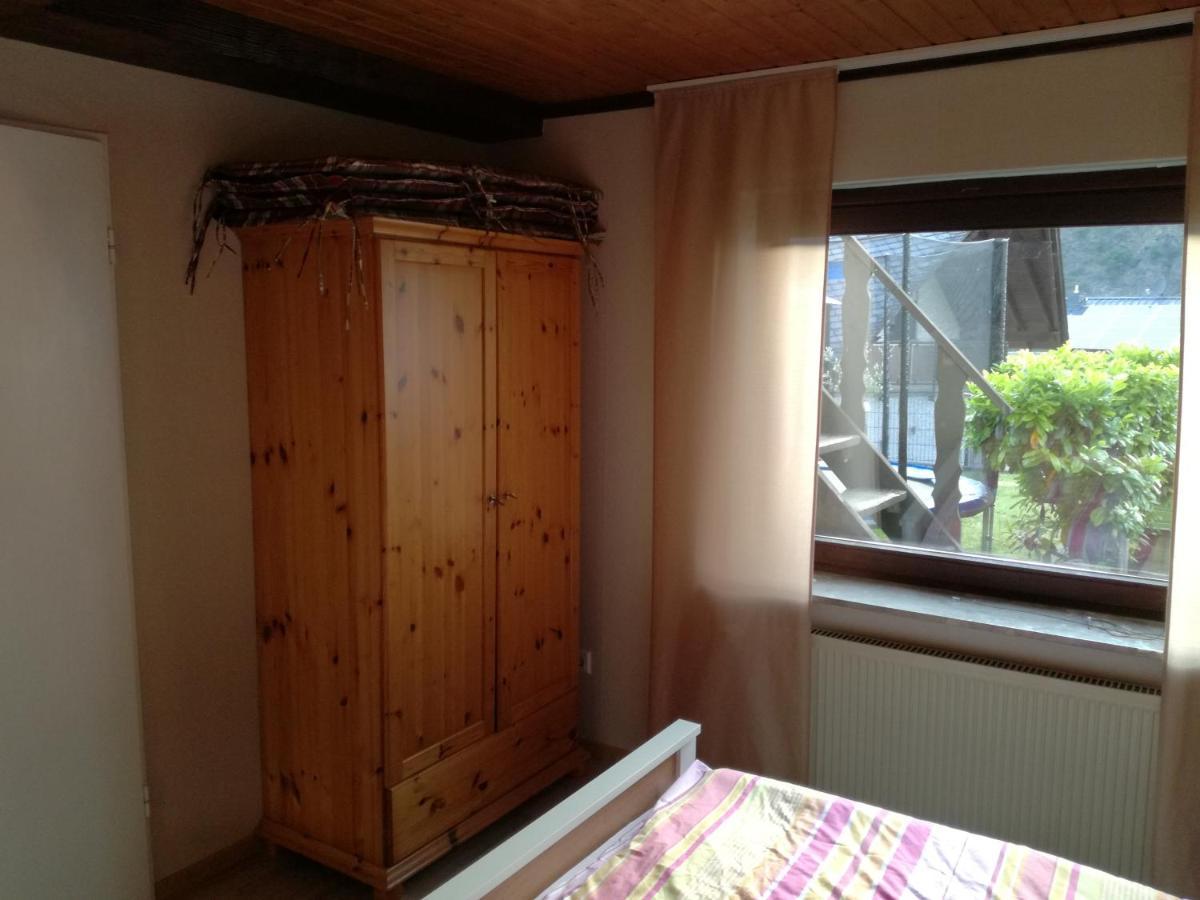 Ferienwohnung Edi Fischer Oberfell Luaran gambar