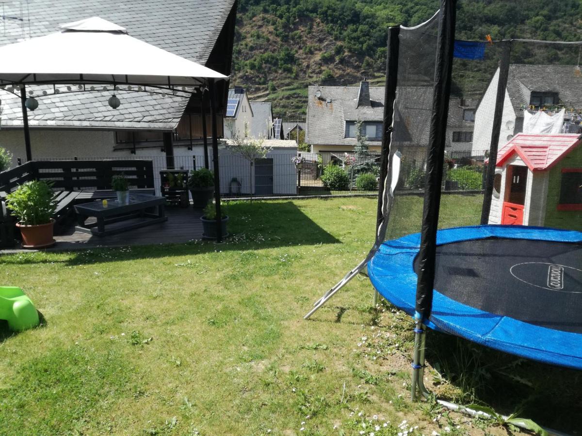 Ferienwohnung Edi Fischer Oberfell Luaran gambar
