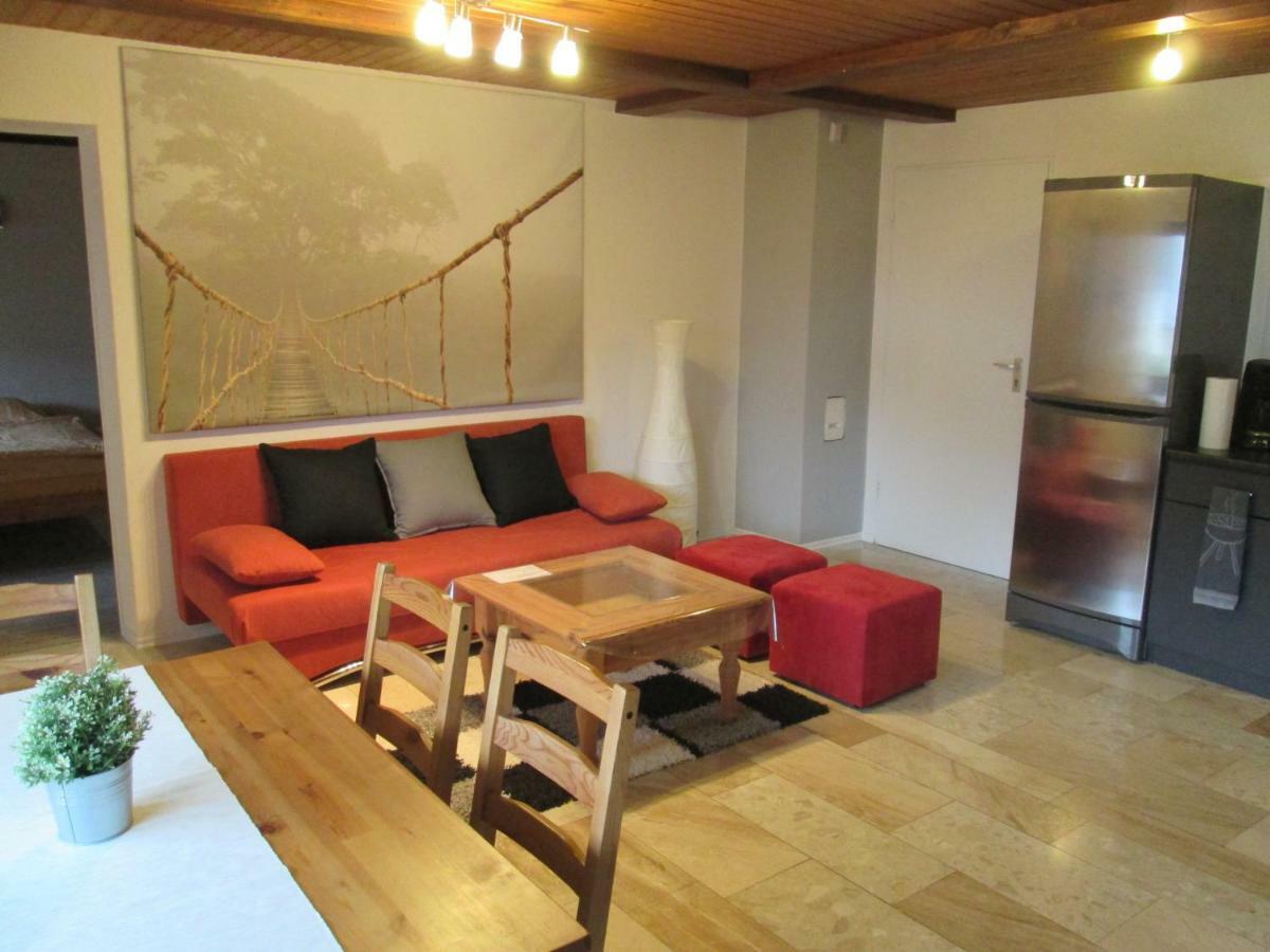 Ferienwohnung Edi Fischer Oberfell Luaran gambar